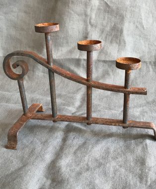 Graduated-Iron-Table-Candlestick