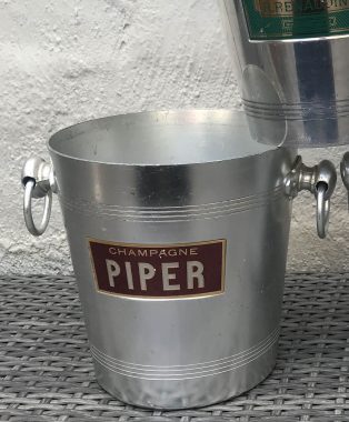 Champagne-Piper-Champagne-Bucket
