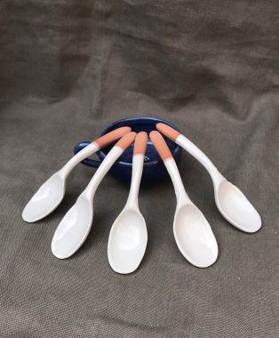 Terracotta-serving-spoons