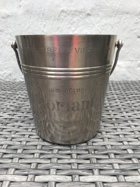 Champagne-Morlant-Riems-champagne-bucket